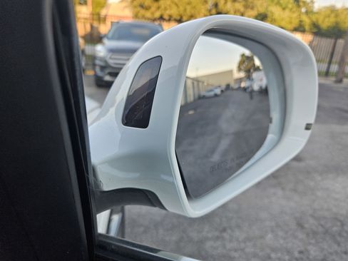 Used 2016 Audi Q3 2.0T Premium Plus image 27