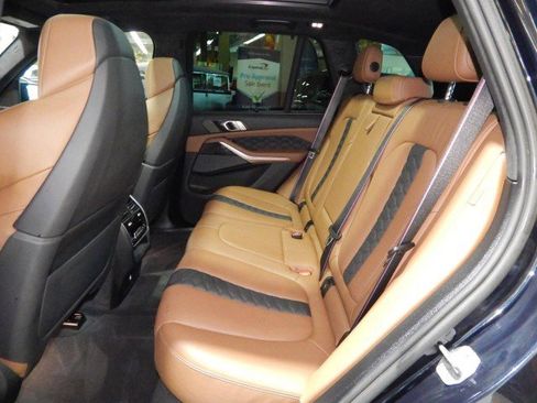 Used 2021 BMW X5 M image 37
