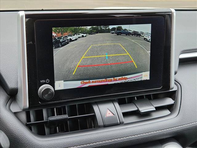 Certified 2025 Toyota RAV4 LE AWD/4WD image 13