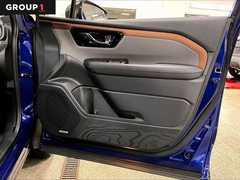 Certified 2025 Subaru Forester Sport image 22