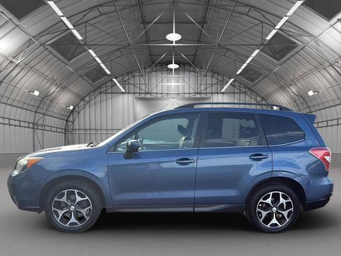 Used 2014 Subaru Forester 2.0XT Premium image 2