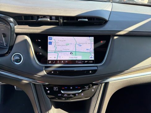 Used 2023 Cadillac XT5 Sportv w/ Platinum Package image 11