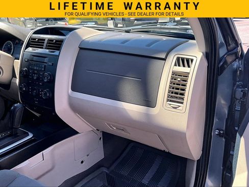 Used 2011 Ford Escape XLS w/ 101A Rapid Spec Order Code FWD image 17