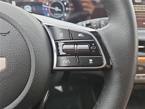 Certified 2024 Kia Seltos SX image 17