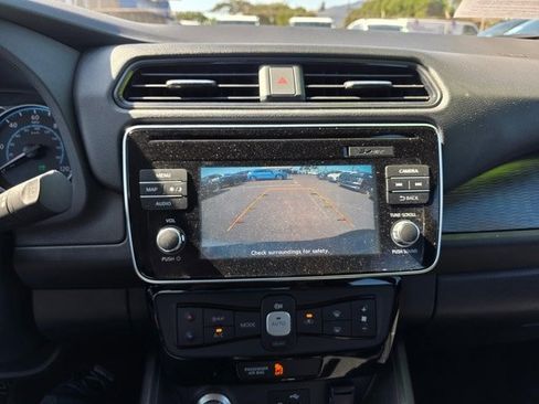 Used 2019 Nissan Leaf SV image 14