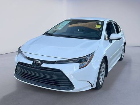 Used 2024 Toyota Corolla LE FWD image 1
