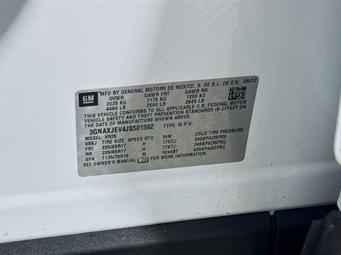 Used 2018 Chevrolet Equinox LT w/ Sun & Infotainment Package image 40