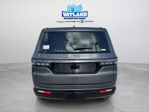 New 2026 Jeep Grand Wagoneer Limited AWD/4WD image 4