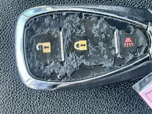 Used 2024 Chevrolet Equinox LS FWD image 21