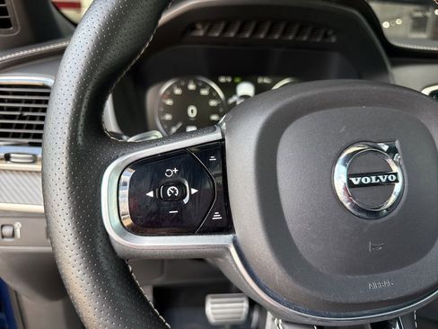 Used 2019 Volvo XC90 T5 R-Design image 31