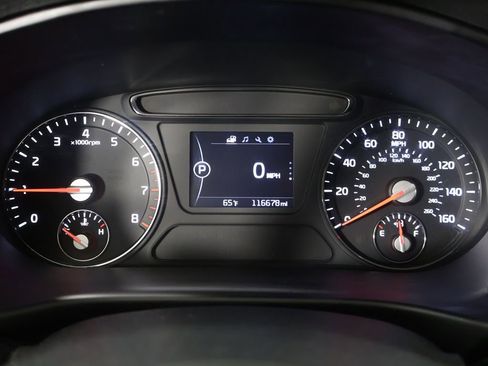 Used 2016 Kia Sorento L FWD image 32