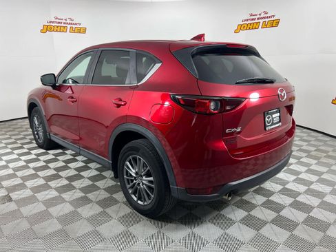 Used 2017 MAZDA CX-5 Touring image 3