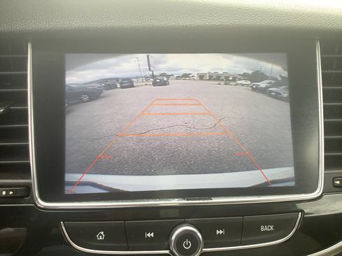 Used 2017 Buick Encore Essence FWD image 37