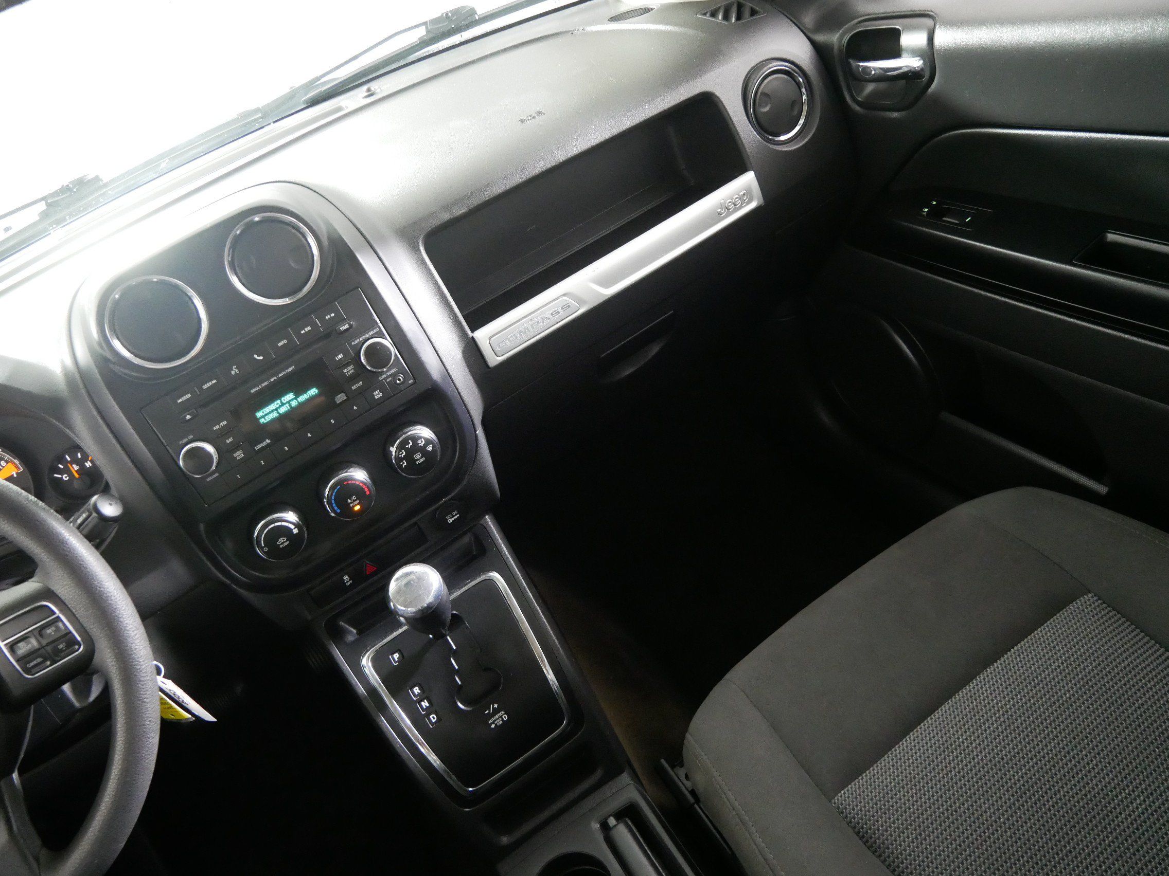 Used 2017 Jeep Compass Sport w/ Power Value Group AWD/4WD image 11