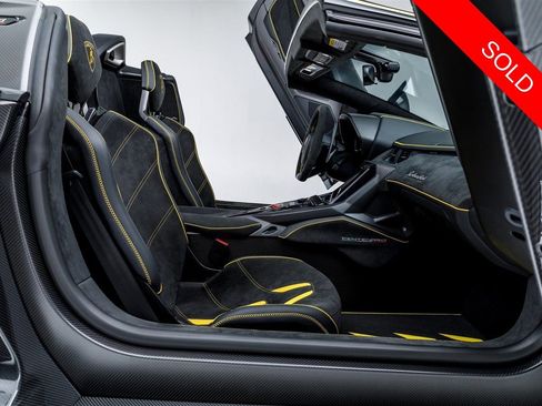 Used 2017 Lamborghini Centenario LP 770-4 AWD/4WD image 10