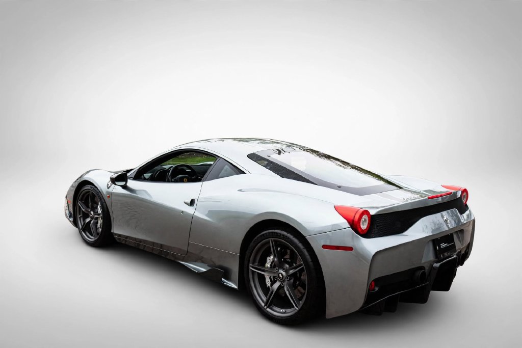 Used 2014 Ferrari 458 Speciale Coupe RWD image 8