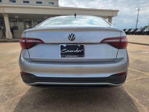 Used 2024 Volkswagen Jetta S FWD image 6