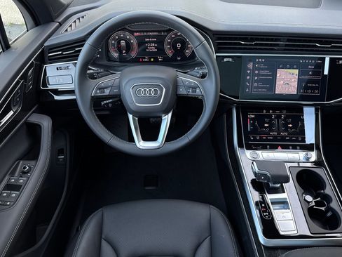 New 2025 Audi Q7 3.0T Premium Plus image 11