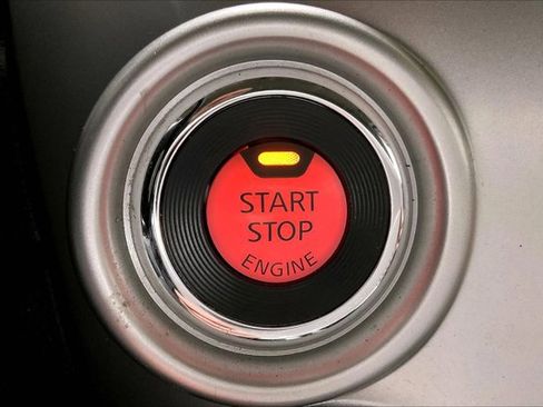 Used 2018 Nissan Titan PRO-4X w/ Pro-4x Convenience Package image 37