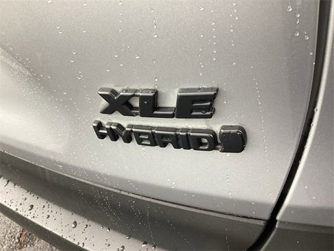 Certified 2021 Toyota RAV4 XLE image 29
