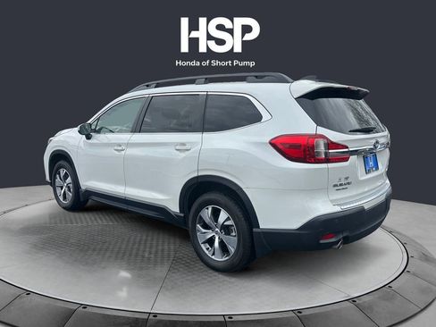 Used 2022 Subaru Ascent Premium w/ Convenience Package AWD/4WD image 3