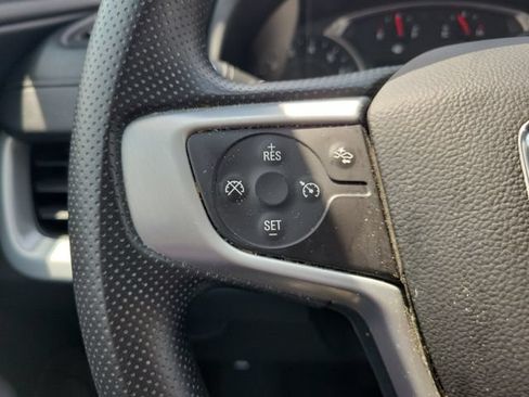 Used 2022 GMC Terrain SLE w/ Driver Convenience Package FWD image 24