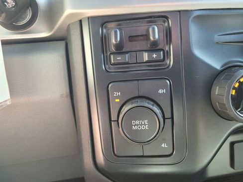 New 2024 Ford F550 4x4 Regular Cab Super Duty image 26
