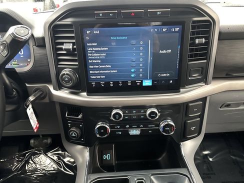 Used 2024 Ford F150 XLT w/ Mobile Office Package image 33