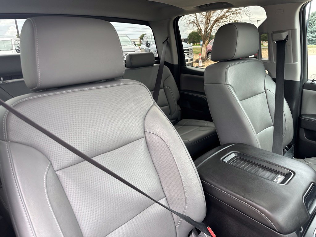 Used 2018 Chevrolet Silverado 1500 LTZ Z71 w/ LTZ Plus Package AWD/4WD image 29