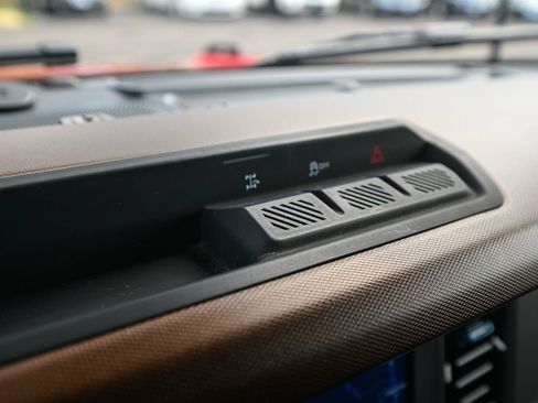 Used 2022 Ford Bronco Outer Banks AWD/4WD image 33