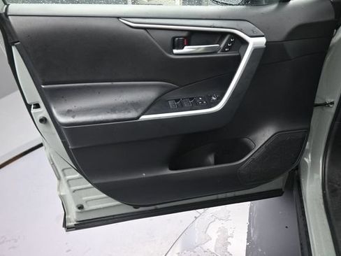 Certified 2023 Toyota RAV4 XLE Premium AWD/4WD image 20