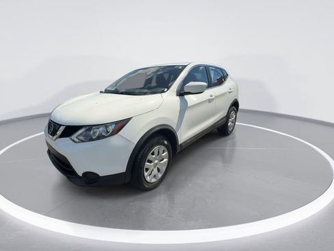 Used 2018 Nissan Rogue Sport S AWD/4WD image 4