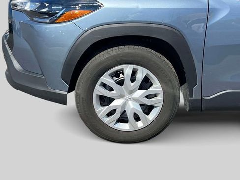 Used 2023 Toyota Corolla Cross L image 13