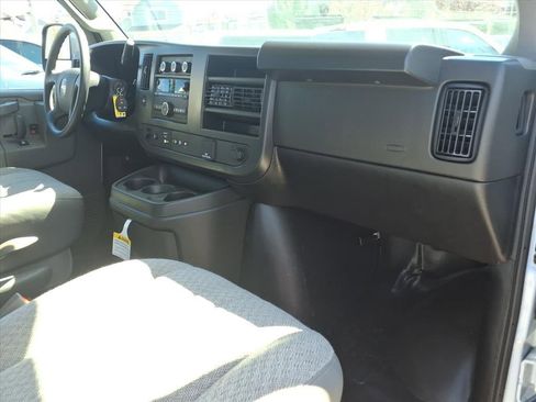 New 2026 GMC Savana 2500 w/ Driver Convenience Package image 10