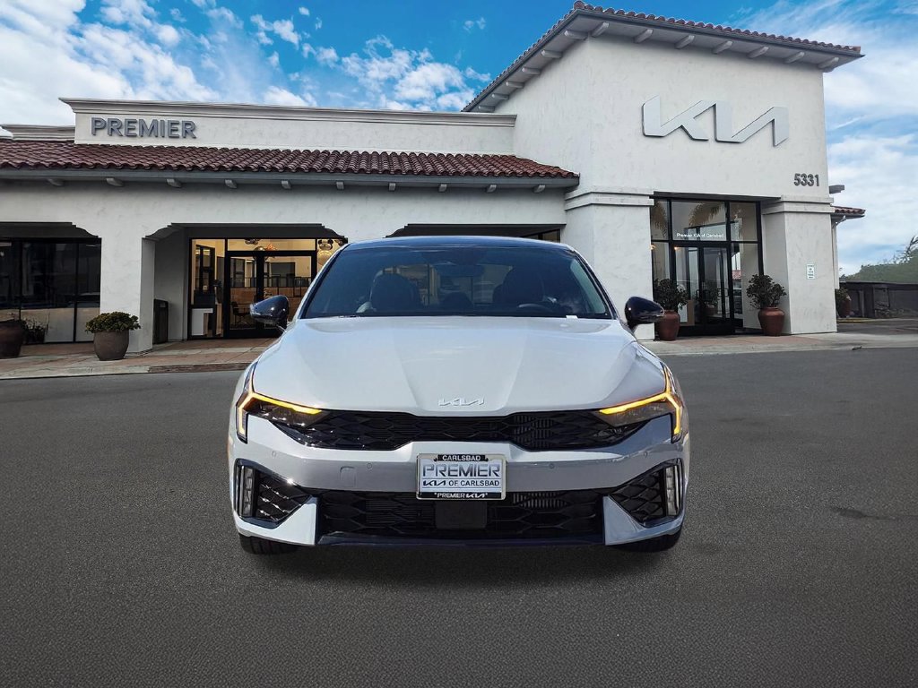 New 2027 Kia K5 GT FWD image 3