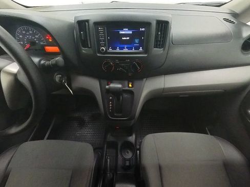 Used 2020 Nissan NV200 S image 31
