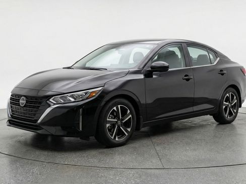 Used 2025 Nissan Sentra SV FWD image 3