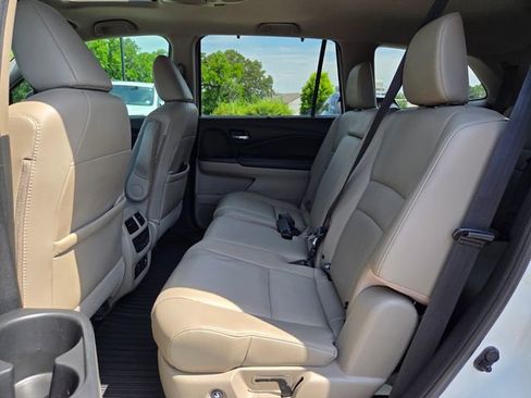 Used 2019 Honda Pilot EX-L image 11
