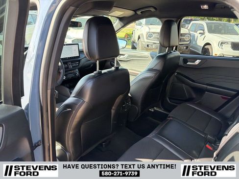 Used 2024 Ford Escape ST-Line w/ Tech Pack #1 FWD image 29