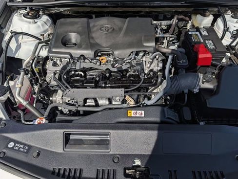 Used 2024 Toyota Camry LE FWD image 31