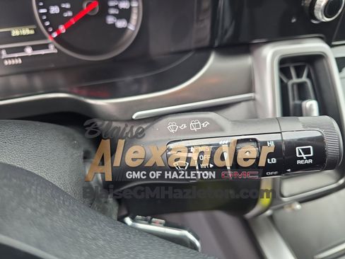 Used 2023 Kia Sorento LX image 23