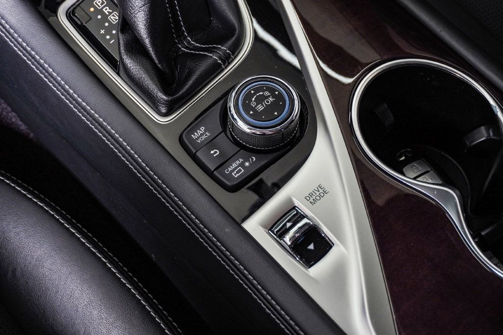 Used 2015 INFINITI Q50 Premium w/ Deluxe Touring Package AWD/4WD image 25