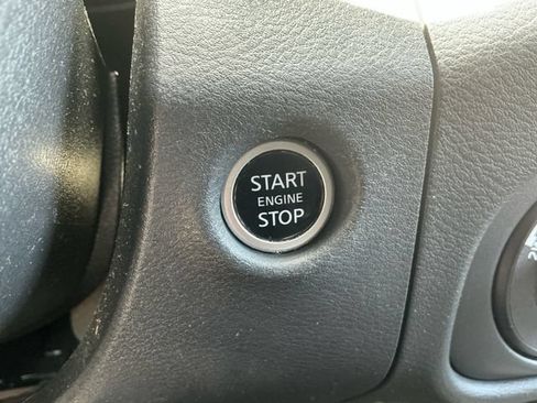 Used 2023 Nissan Frontier SV w/ SV Convenience Package AWD/4WD image 20