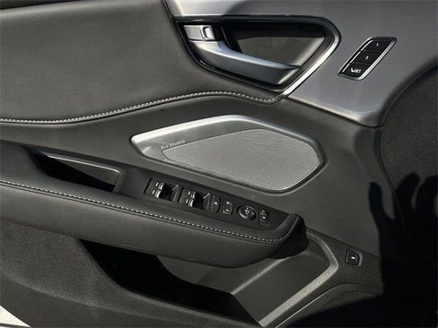 Used 2025 Acura RDX w/ Technology Package image 26