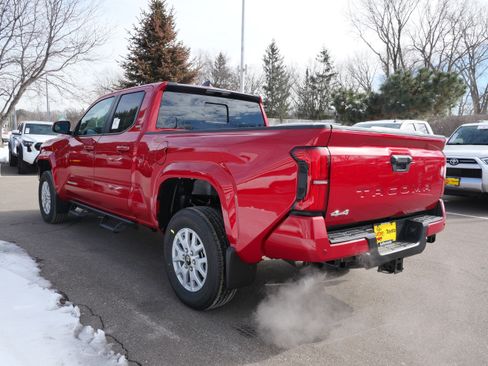 New 2026 Toyota Tacoma SR5 AWD/4WD image 3