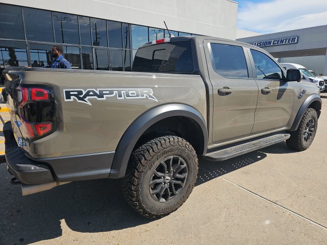 Used 2025 Ford Ranger Raptor AWD/4WD image 2