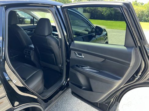 Used 2025 Nissan Murano SL AWD/4WD image 15