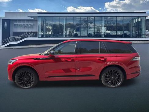Used 2025 Lincoln Aviator Reserve w/ Jet Appearance Package RWD image 4
