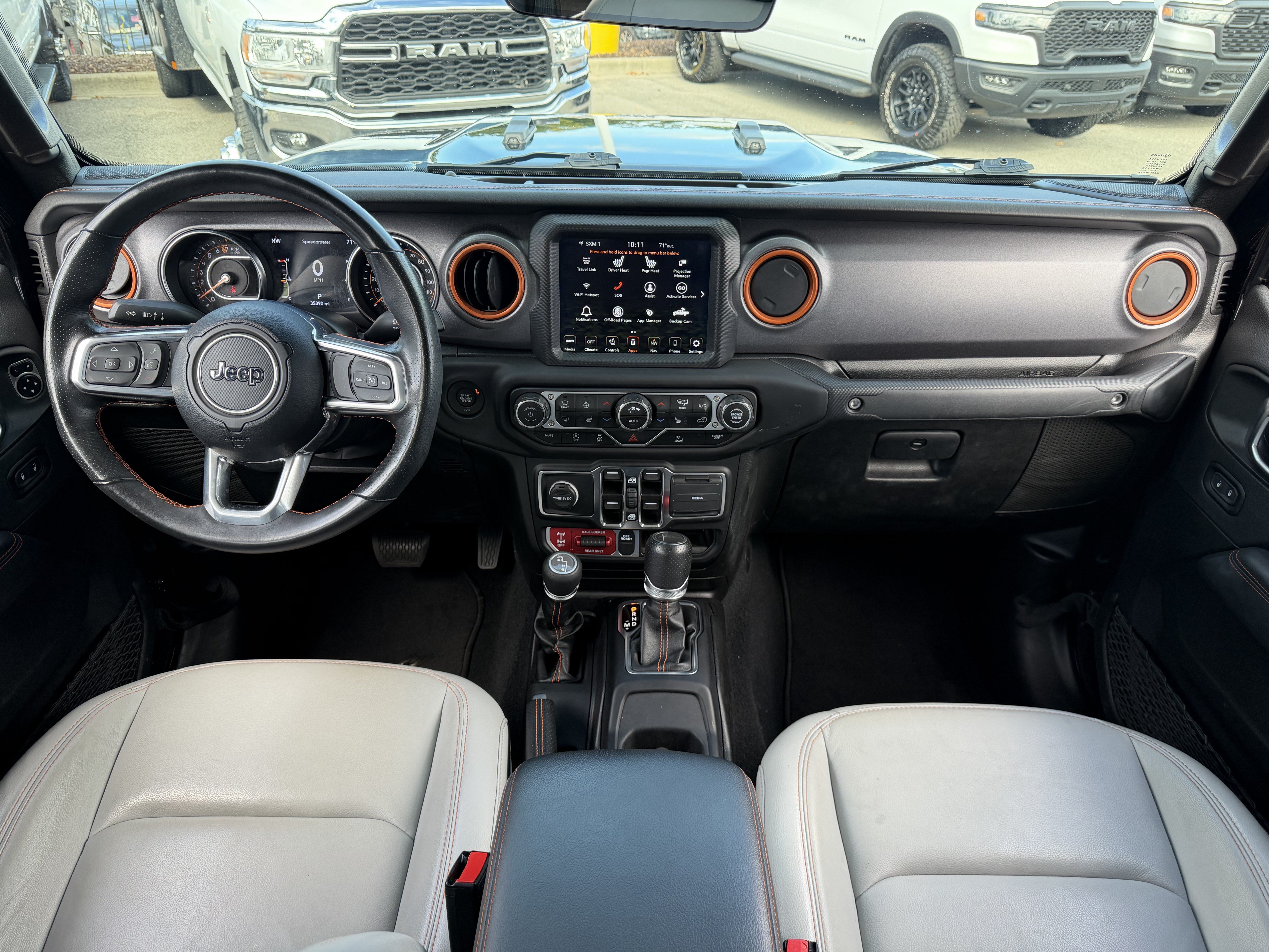 Used 2023 Jeep Gladiator Mojave w/ Cold Weather Group AWD/4WD image 31