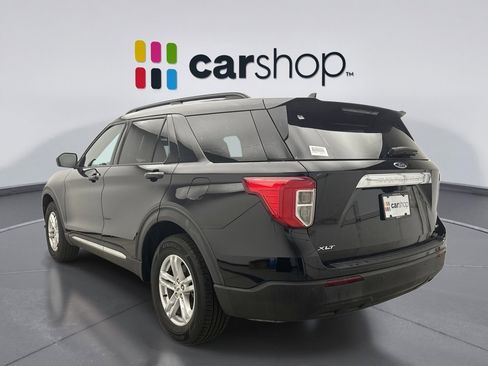 Used 2020 Ford Explorer XLT w/ Comfort Package image 3